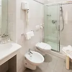 Curtis Hotel