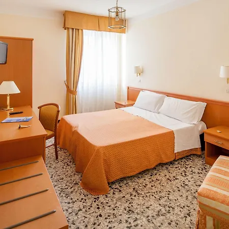 Hotel Curtis Alassio