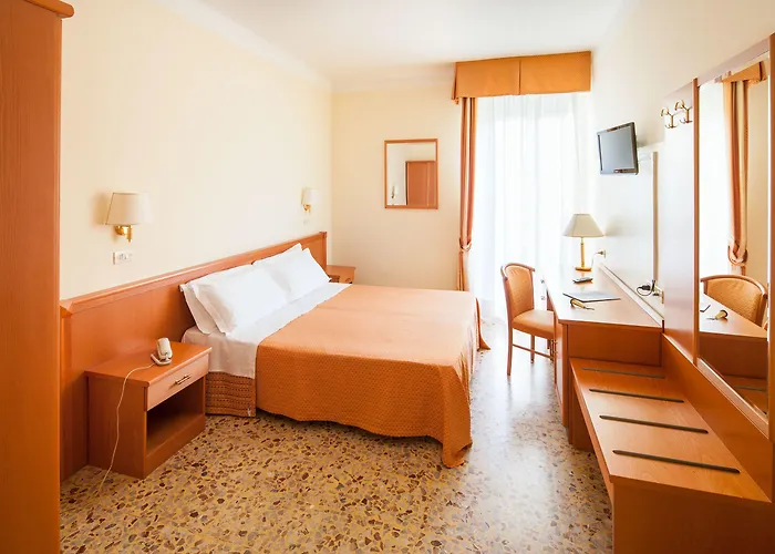 Otel Curtis