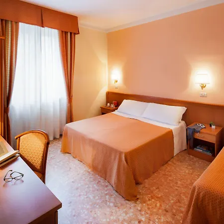 Hotel Curtis Alassio